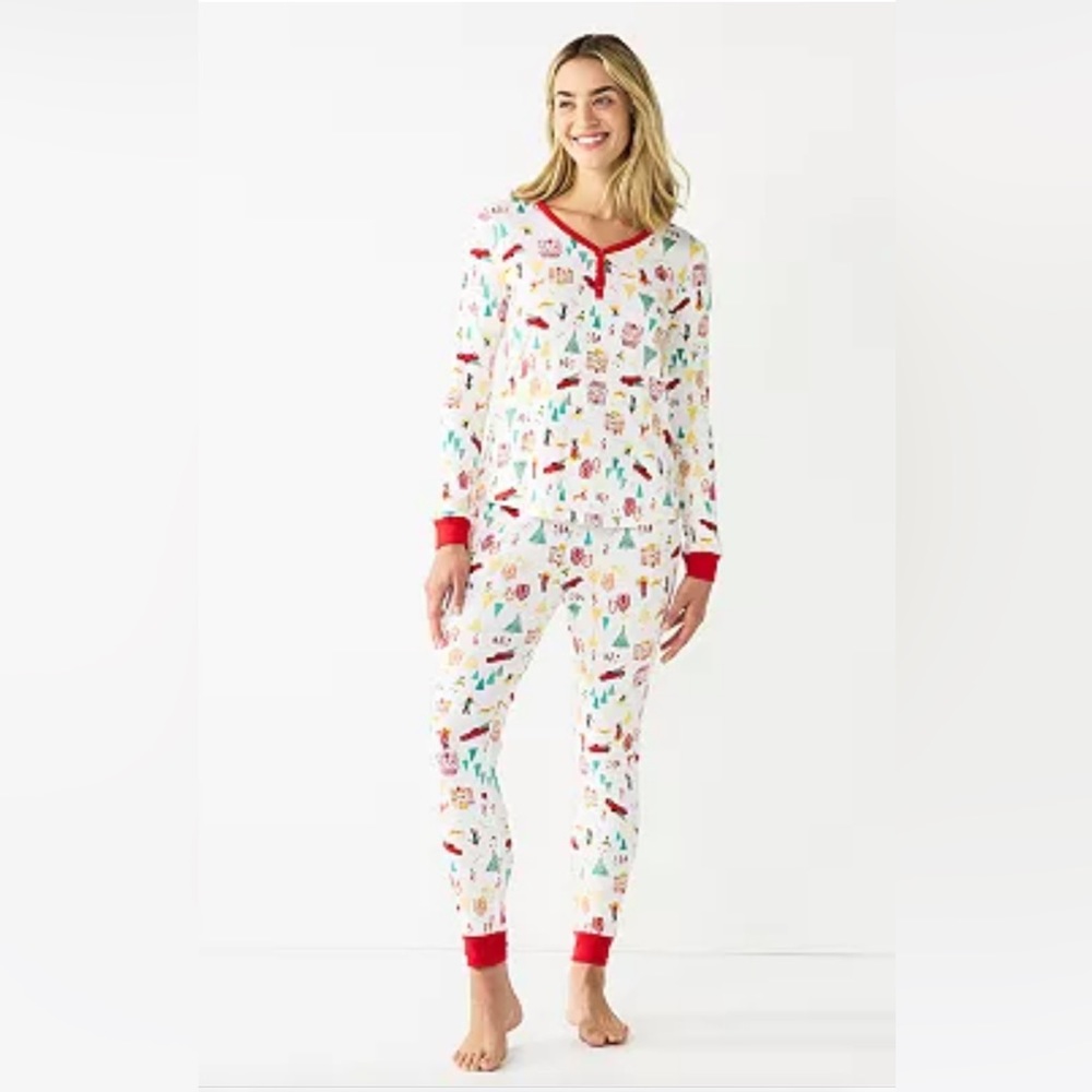 NWT Lauren Conrad (LC) 2 pc Christmas pajama set